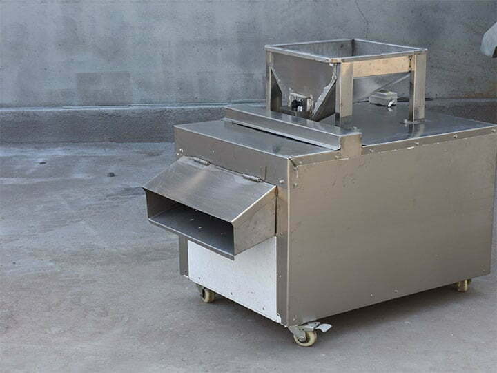 machine à trancher les amandes