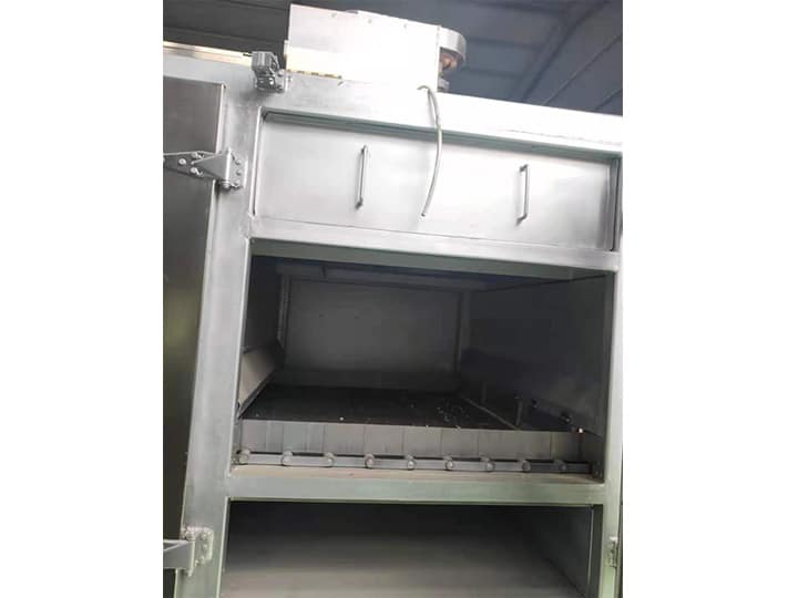 heating part of continuous peanut roaster