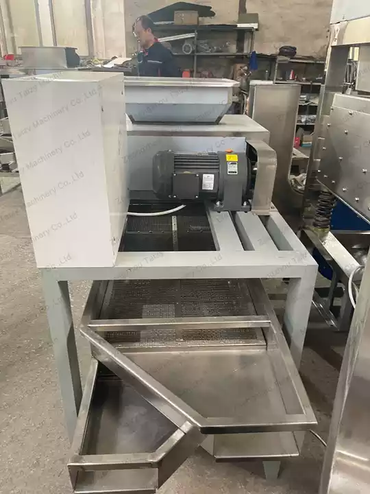 peanut chopping machine